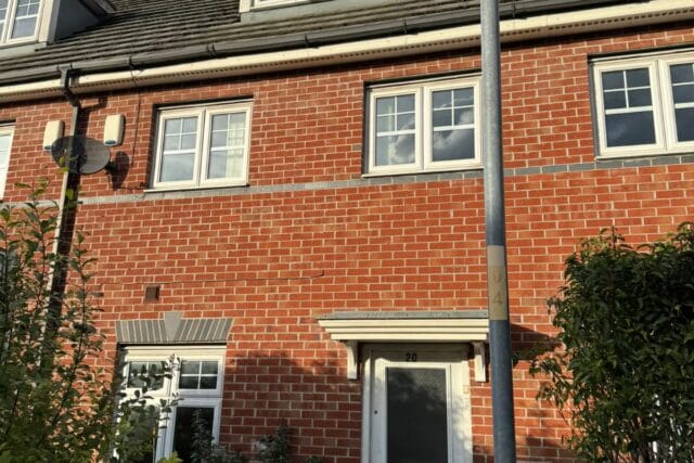 3 Bedroom Mid-Terraced House