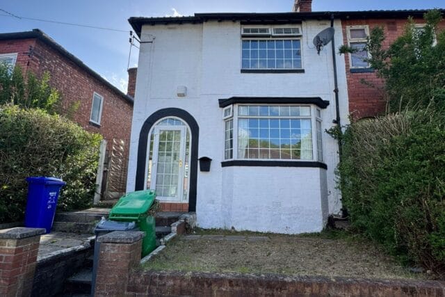 3 Bedroom Semi-Detached House To Rent – M8 Blackley