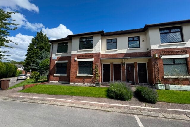 2 Bedroom Flat To Let – M8 Cheetham Hill